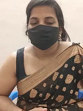 Tamil-HoneyQueen