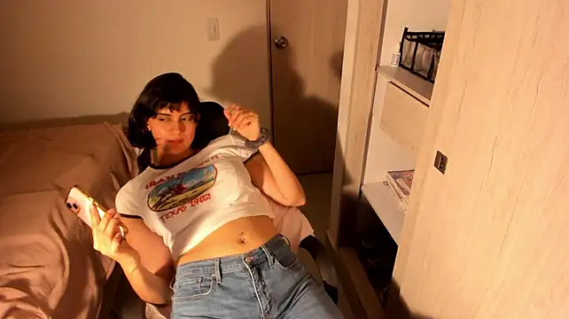 misstoya webcam
