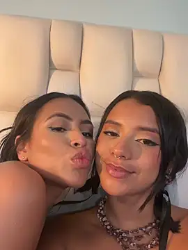 kylie_monnroe webcam