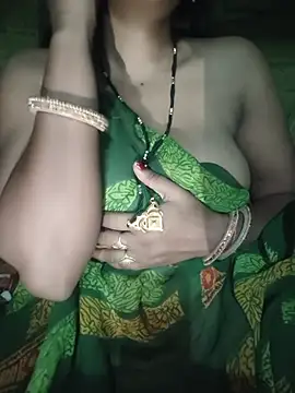 Sexyradha_