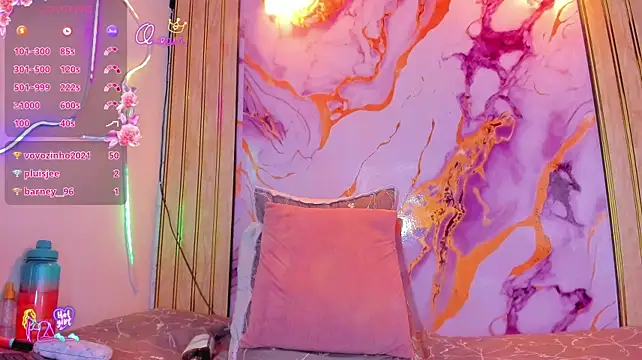 Violet_horny05