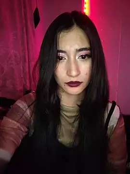 Tahara_Romanov_