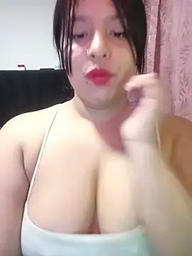 Daniela_Steel webcam