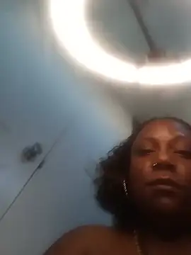 NovaDivine3000 live cam on StripChat