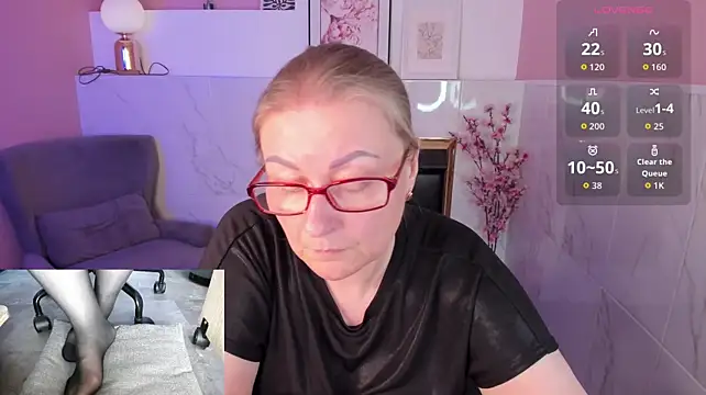 Alexandra_Kind webcam