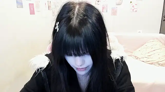 VelvetAlice webcam