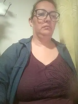 _Saraqueen-- webcam