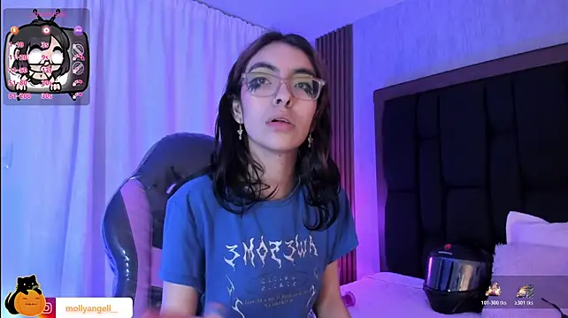 Molly_A webcam