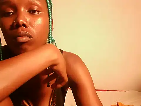 Ebony_slimmy webcam