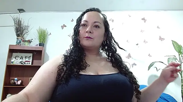 Aleia_Taylor