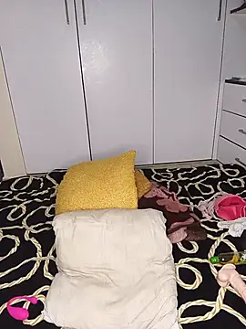 Suckmysweetboobs