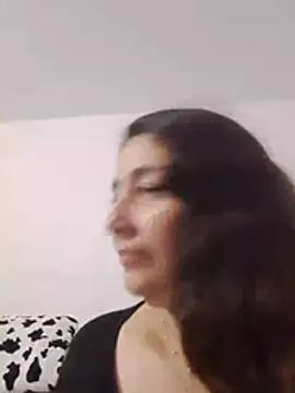 cachonda69- webcam