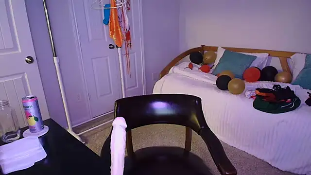 kaliii_jones webcam