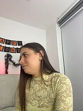 EmilyCxx webcam
