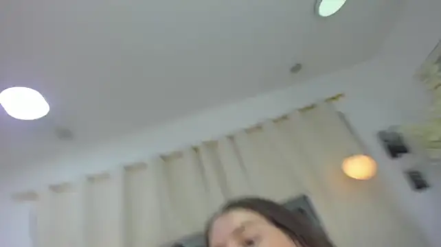 lhia_and_oliver webcam