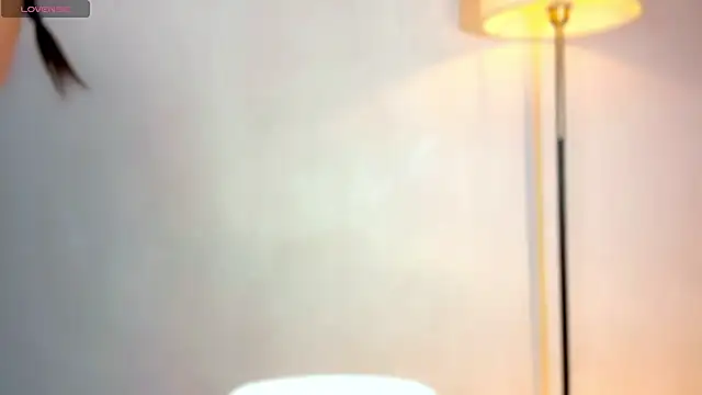 Sexxi_Amber live cam on StripChat