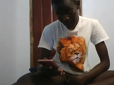 Black_Affrican live cam on StripChat