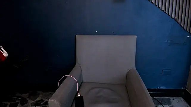 Axxel_Muscle webcam
