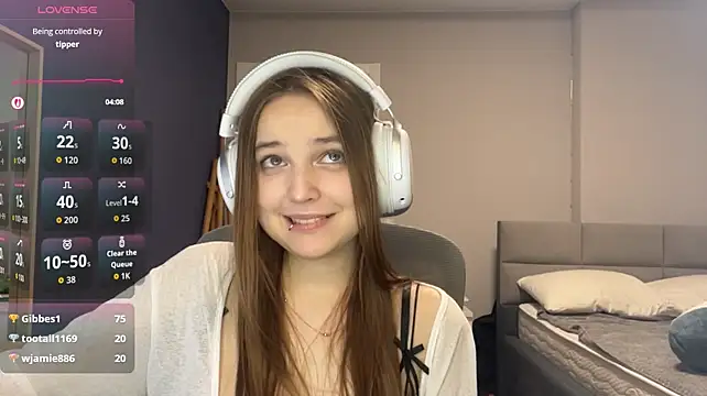 LunaBunny666 webcam