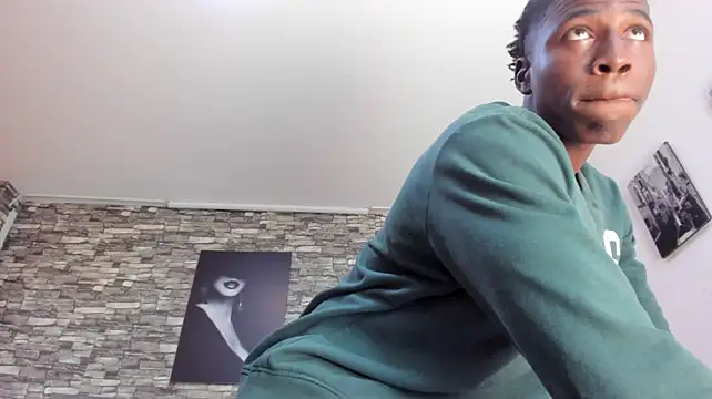 LionBlackk live cam on StripChat