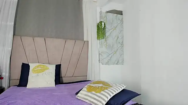 Elayha_28