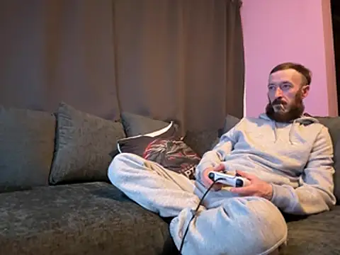 IRISHLONGDONG live sex cam