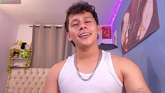 elias_steel1 webcam