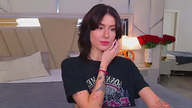 StellaMelrose webcam