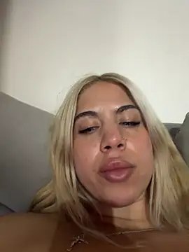 MariaMeir webcam
