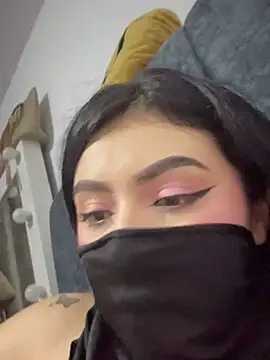 zharaaa18