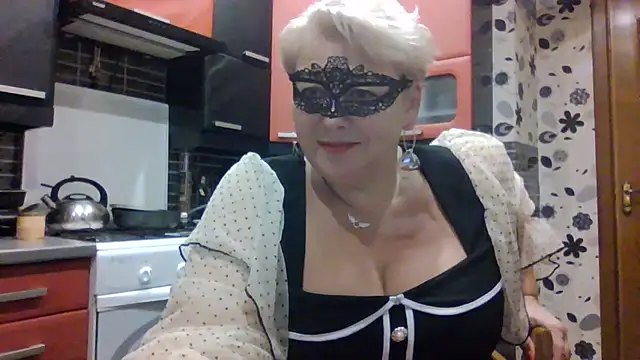 Lisa_Suzie webcam