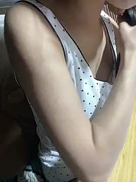 Mina048