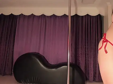 SamanthaMiller8