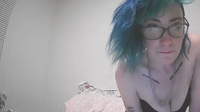 Emily0903 webcam