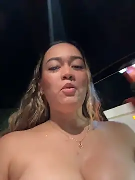 Danielavegax live sex cam