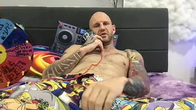 brianomally webcam