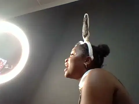 NaughtybunnyXXXXX