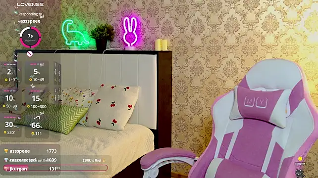 Ursula_Andres webcam
