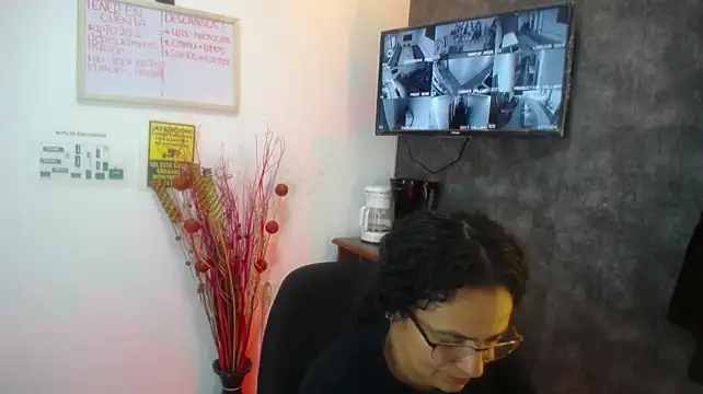 Natasha_Fox_Bms
