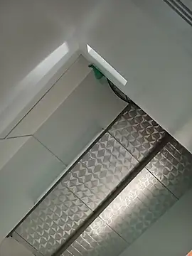 Poly_baby webcam