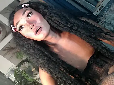 queen_serifina1 webcam