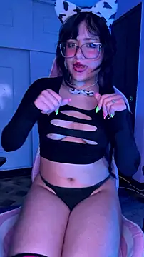 AlynaDoll_