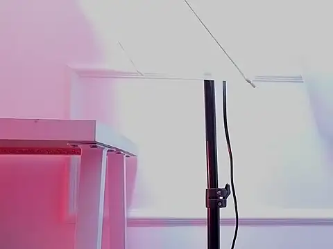 Laylabeckerr live cam preview