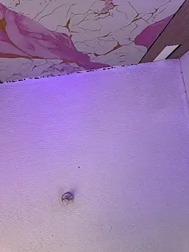 Woo_isDaphne live cam preview