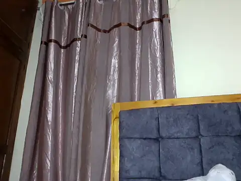 naughty-ebony1
