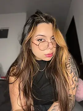 NatyOlson webcam