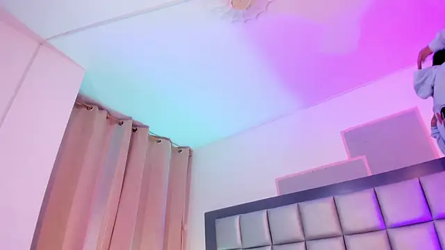 Maddie_Ray webcam