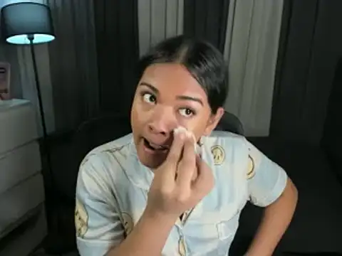 Seductive_rein webcam