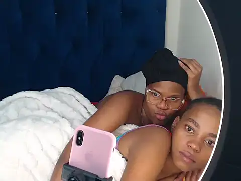 LadyKim101 webcam