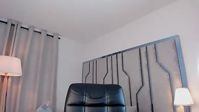 _Saraah webcam